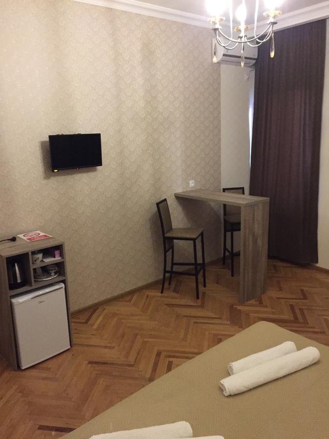 Guest House Rafael Tbilisi Exterior foto